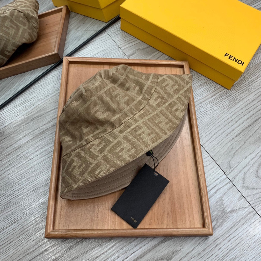 Fendi Breathable And Comfortable Fisherman Hat Sunhat （Replica）