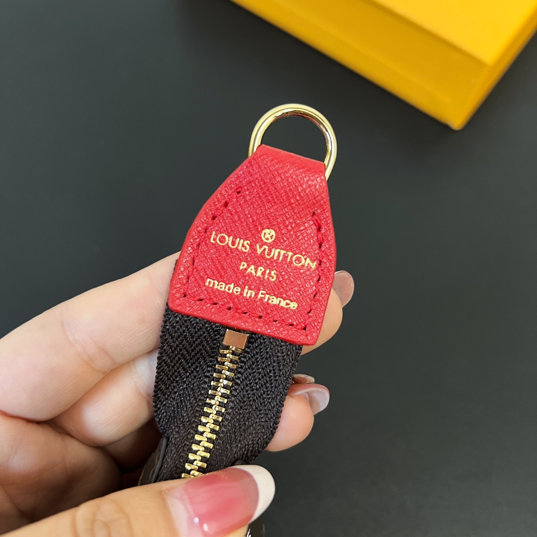 Louis Vuitton Multi Pochette Accessories Mini Bag Purse