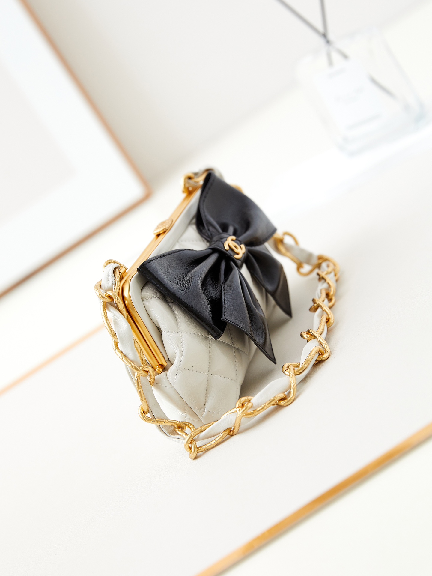 Chanel 10A Handbag Shoulder Bag Top Mirror Quality Version AP5127