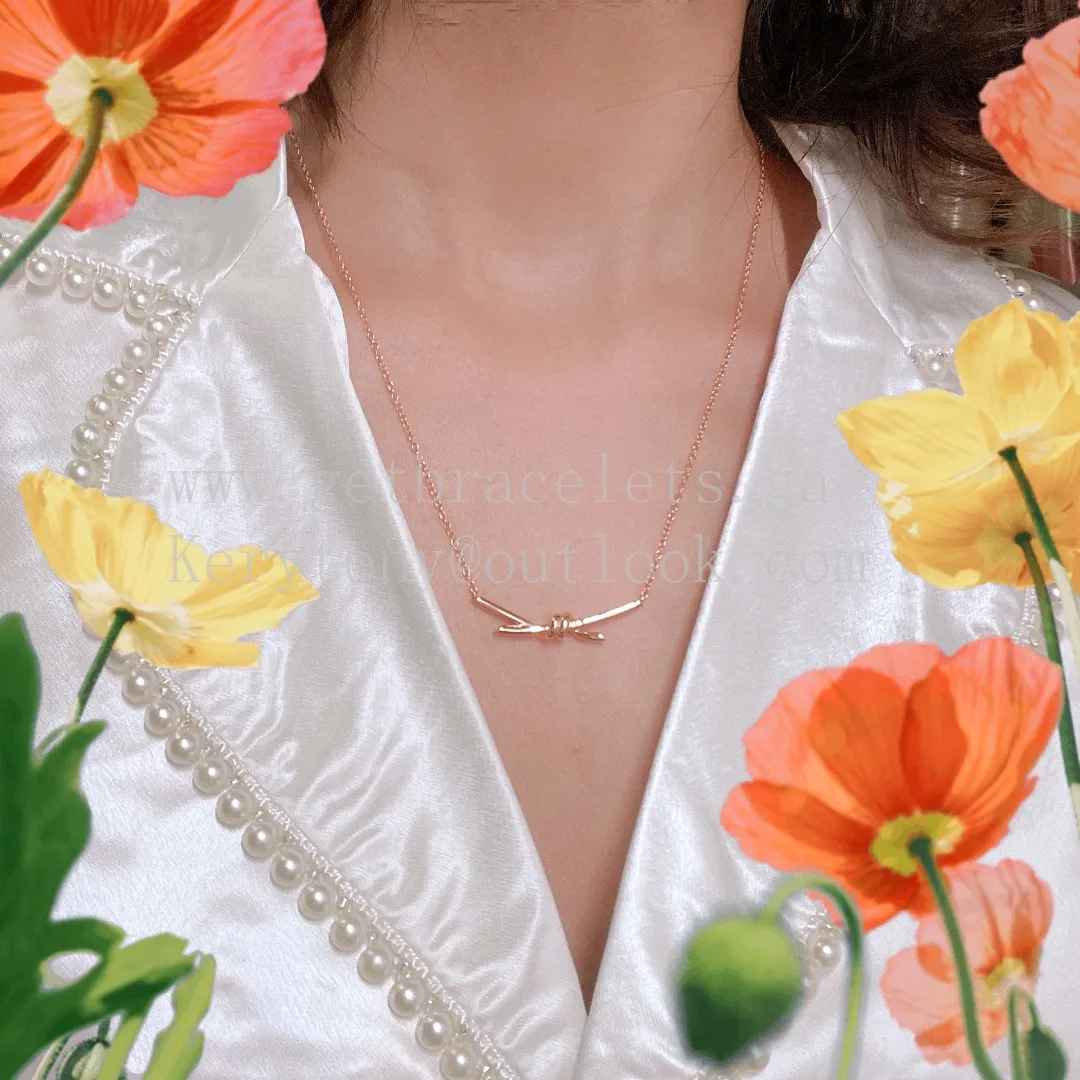 Tiffany Knot Pendant in Yellow Gold/Rose Gold/White Gold