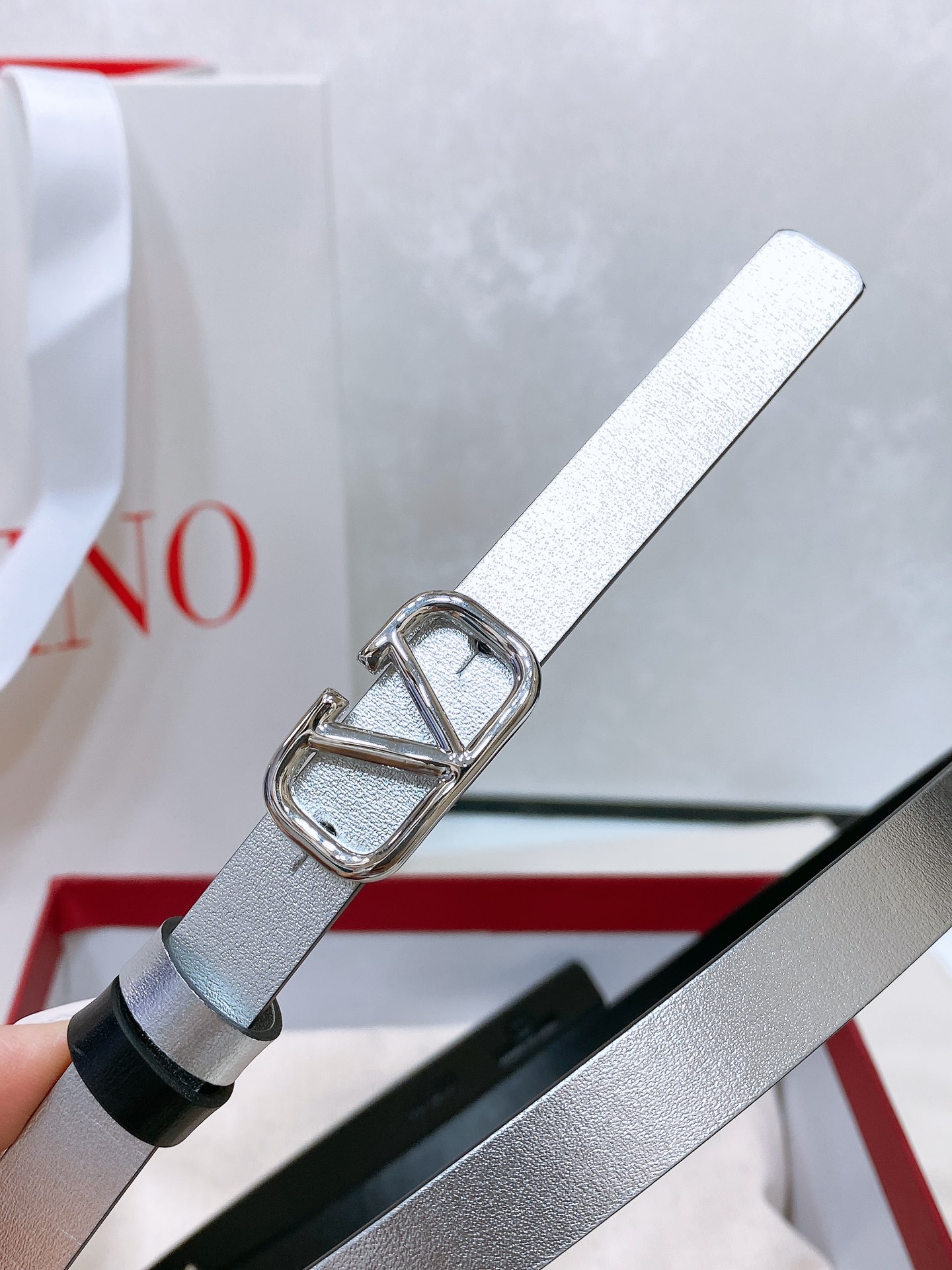 Valentino Leather Belts 1:1 Mirror Version