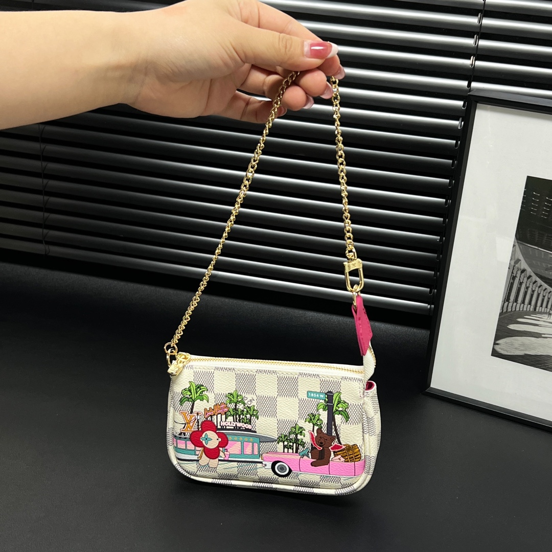 Louis Vuitton Multi Pochette Accessories Mini Bag Purse