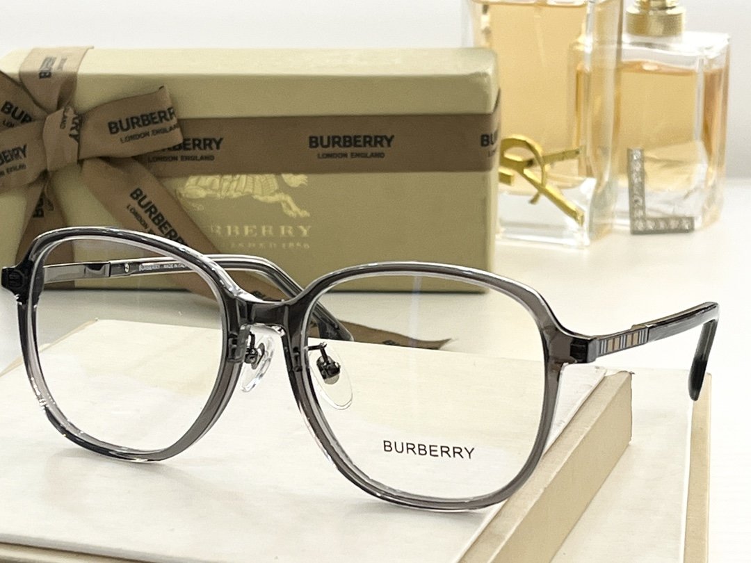 Burberry Sunglasses