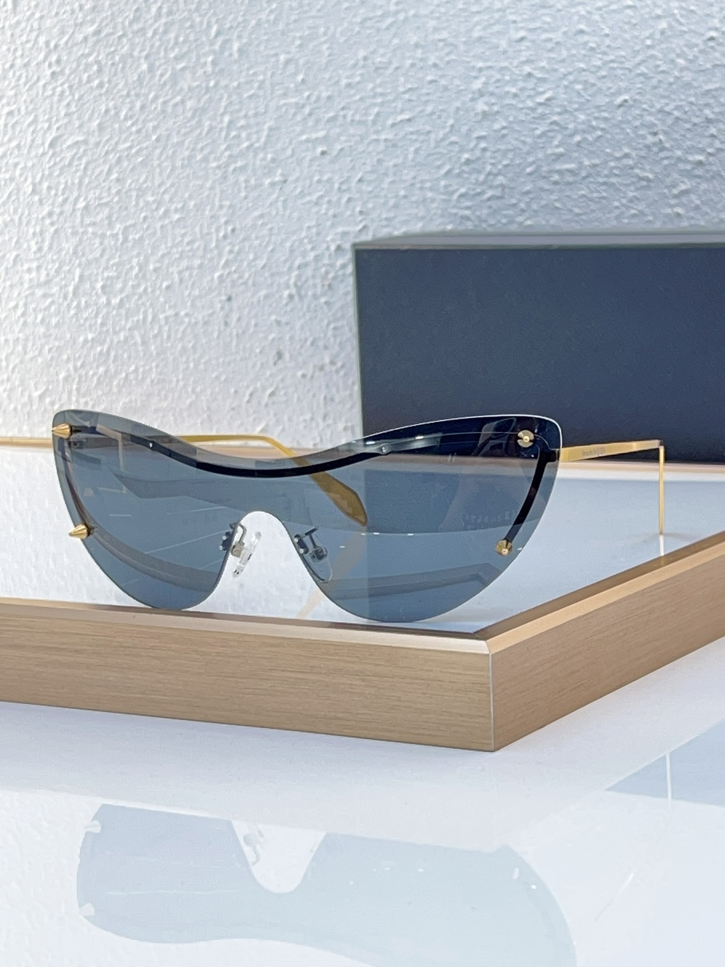 Alexander McQueen Sunglasses