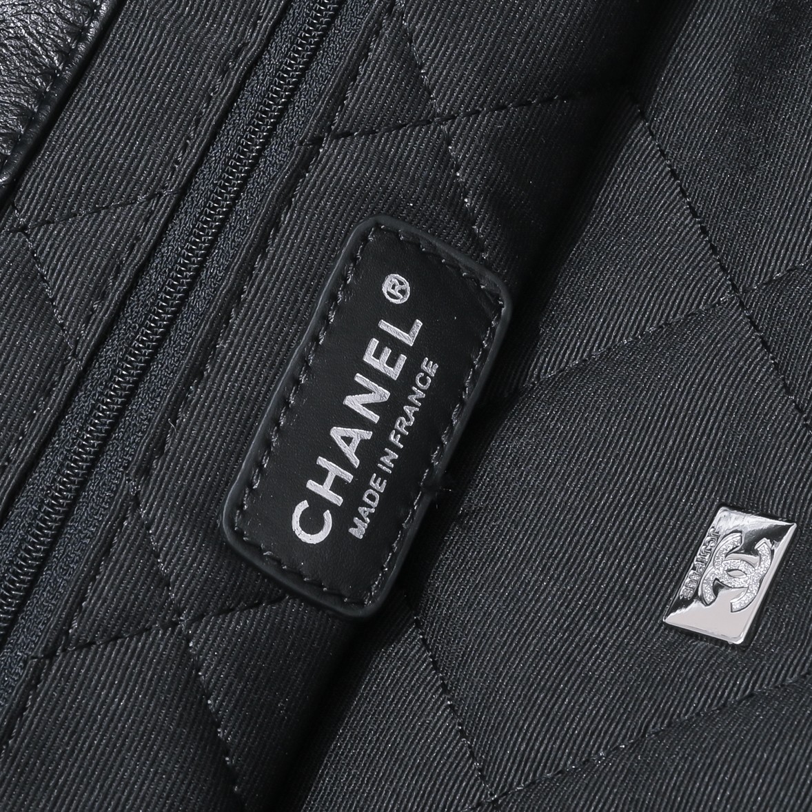 Chanel 22 Bag Pearl Bag Shoulder Bag Handbag