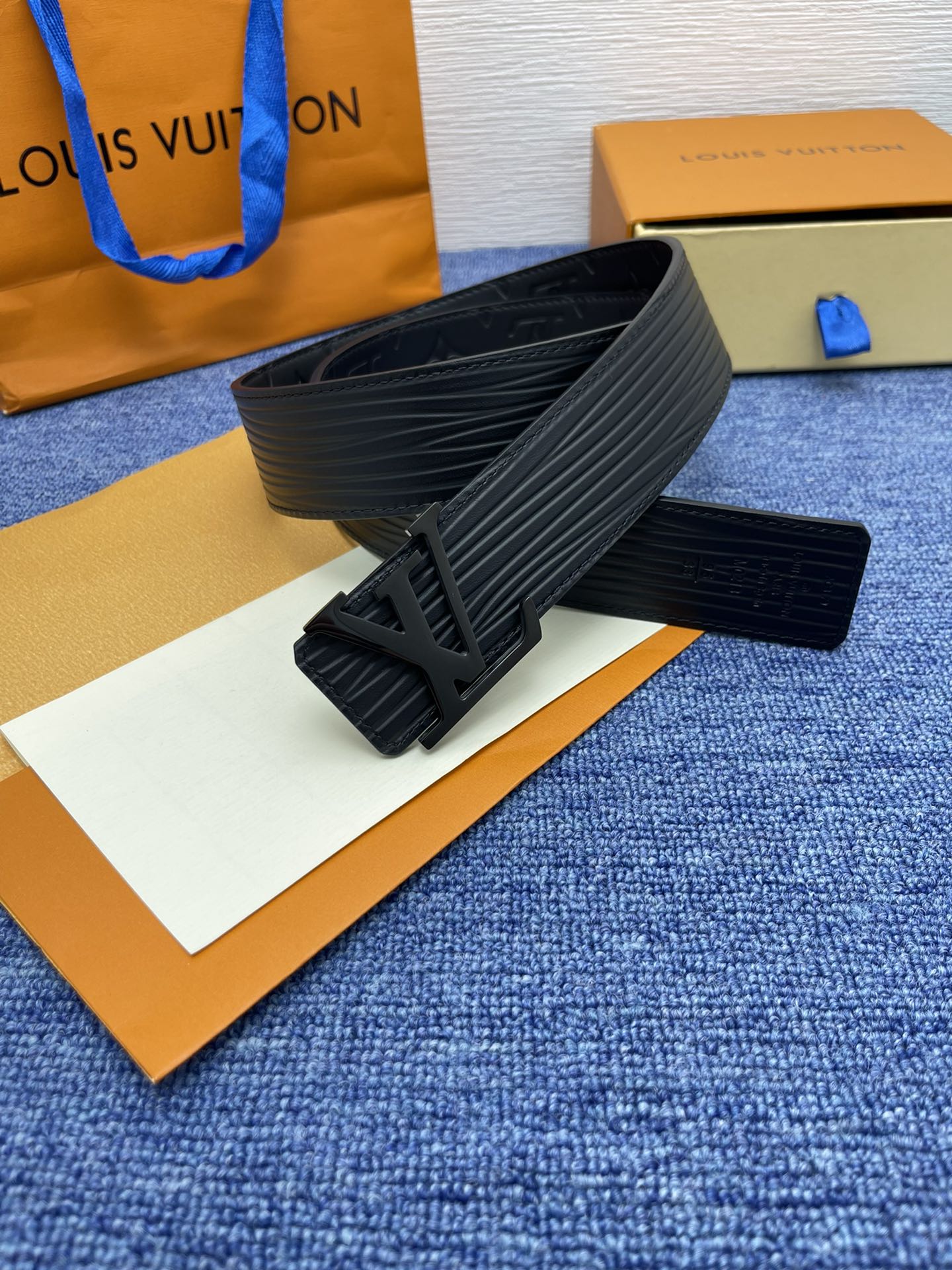 Louis Vuitton LV Leather Belts 1:1 Mirror Version