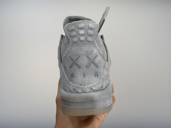Jordan4 Retro “Kaws”(Replica)