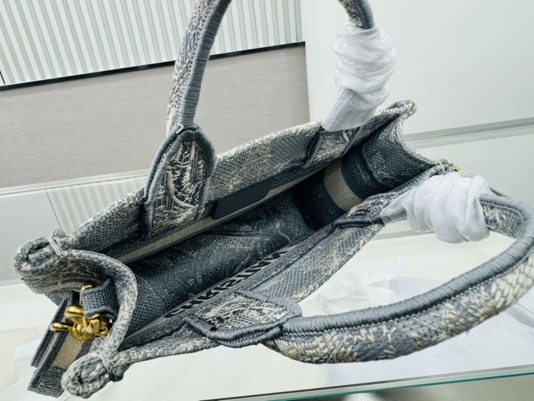 Dior Book Tote Mini Grey Tiger Embroider Shoulder Bag Handbag