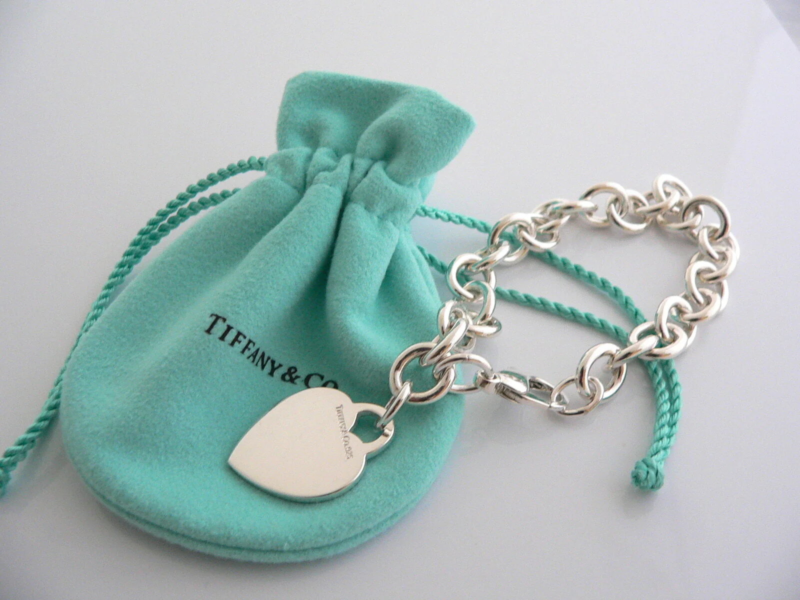 Tiffany & Co  Heart Tag Bracelet Bangle 7.5 Inch Gift Pouch Silver Love Pouch