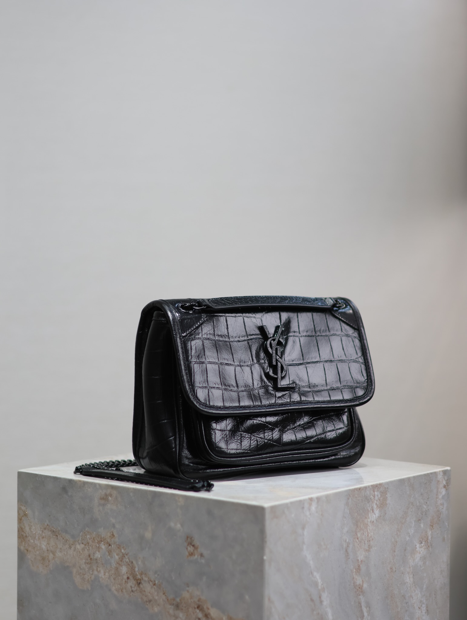 Saint Laurent 10A Handbag Shoulder Bag Top Mirror Quality Version Niki 22cm