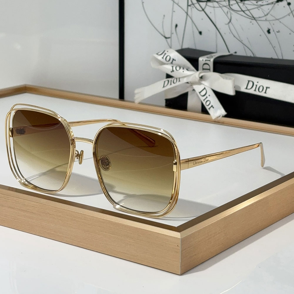 Dior Gold Metal Gold Frame Fashion sunglasses Top quality  (Replica）