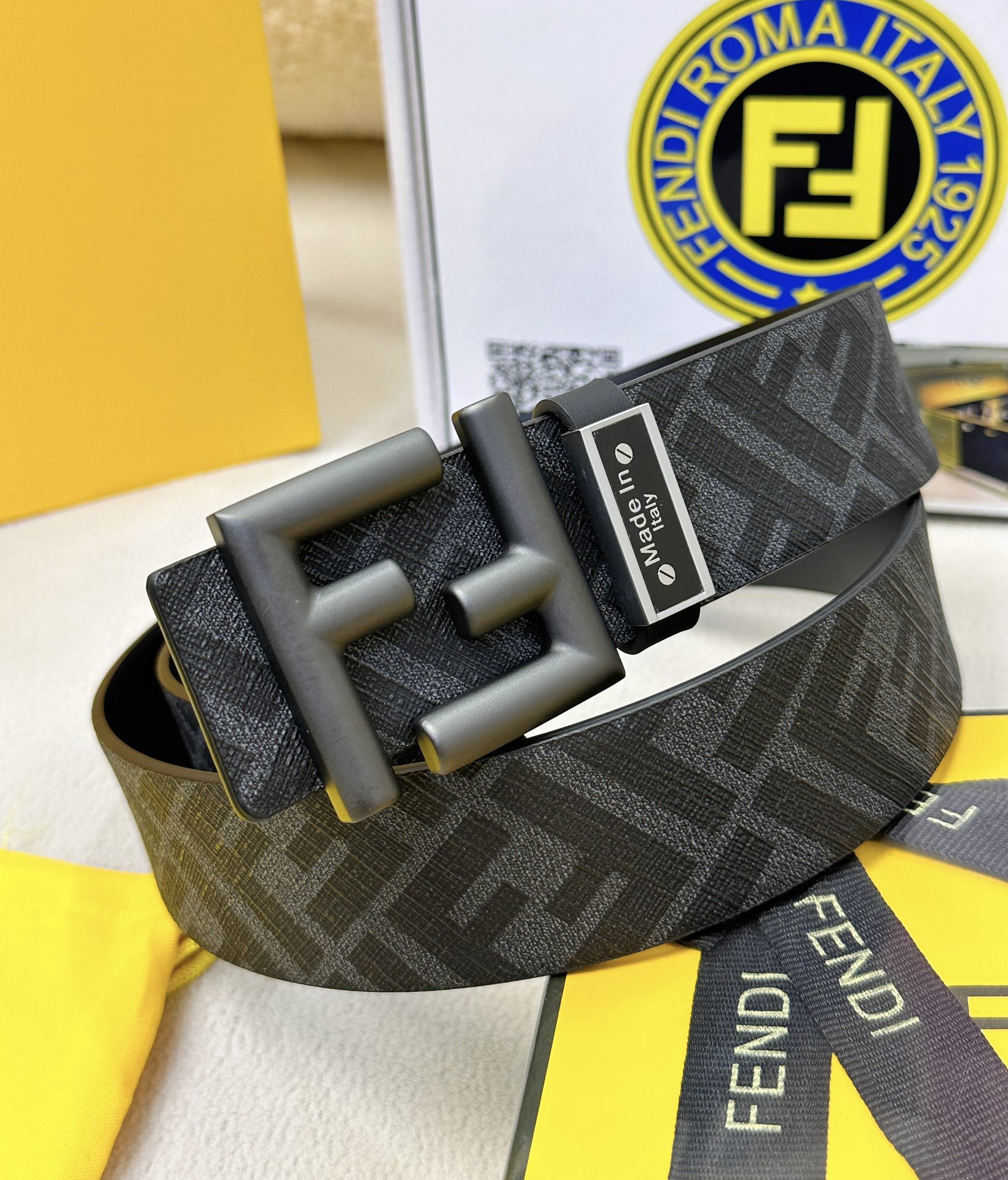 Fendi Leather Belts 1:1 Mirror Version