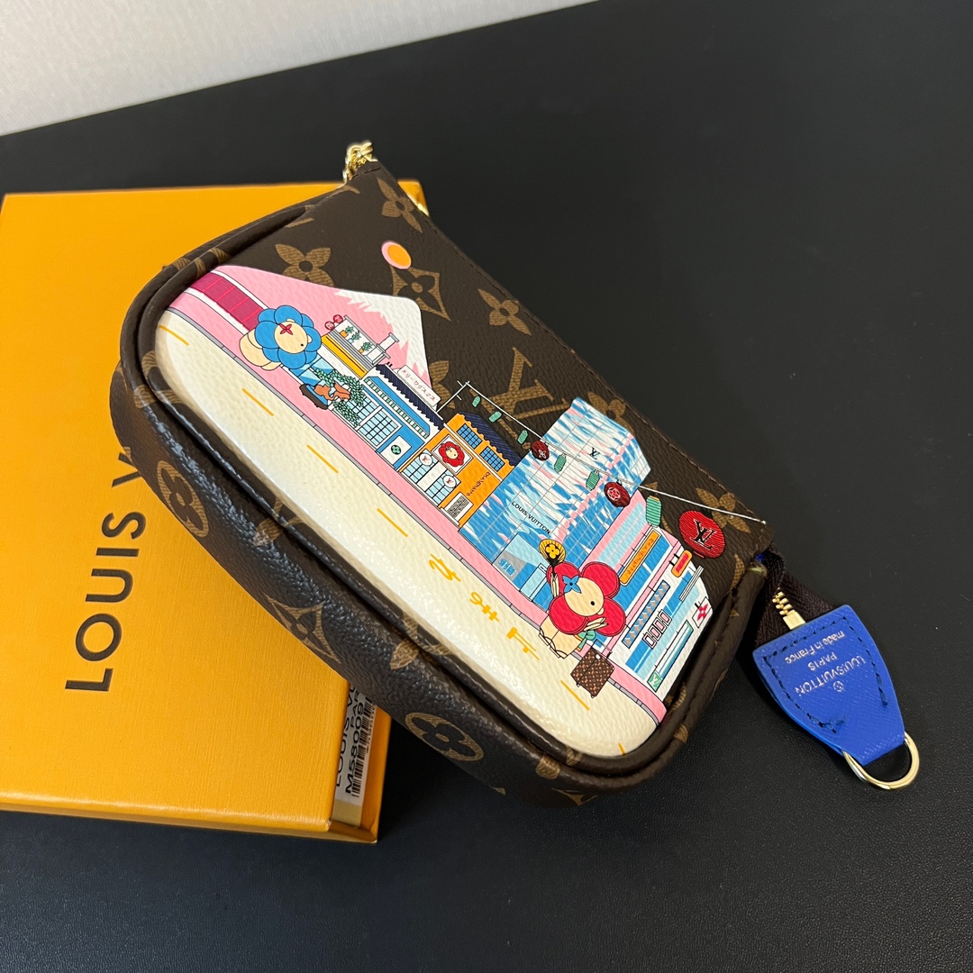 Louis Vuitton Multi Pochette Accessories Mini Bag Purse