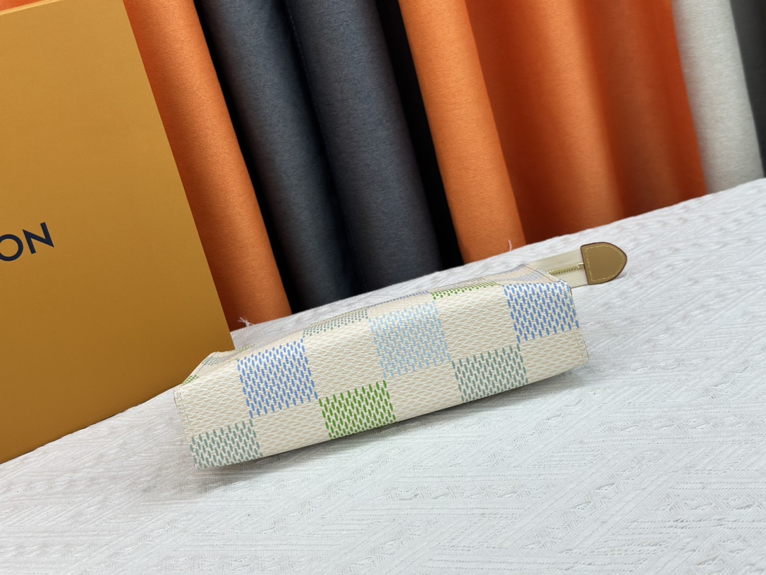 Louis Vuitton Toiletry Bag M40446 M61692 M47542 Shoulder Bag Handbag