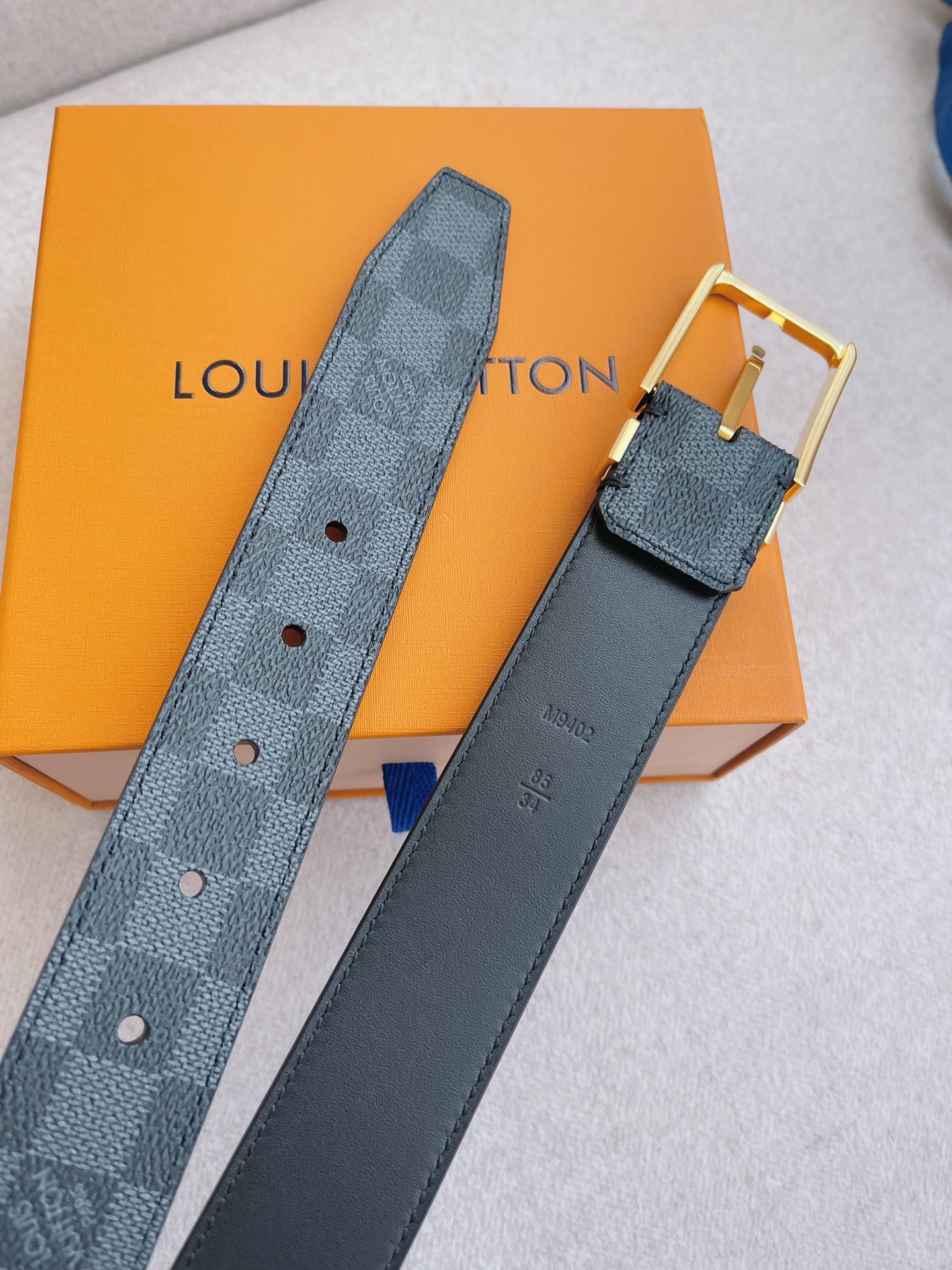 Louis Vuitton LV Leather Belts 1:1 Mirror Version