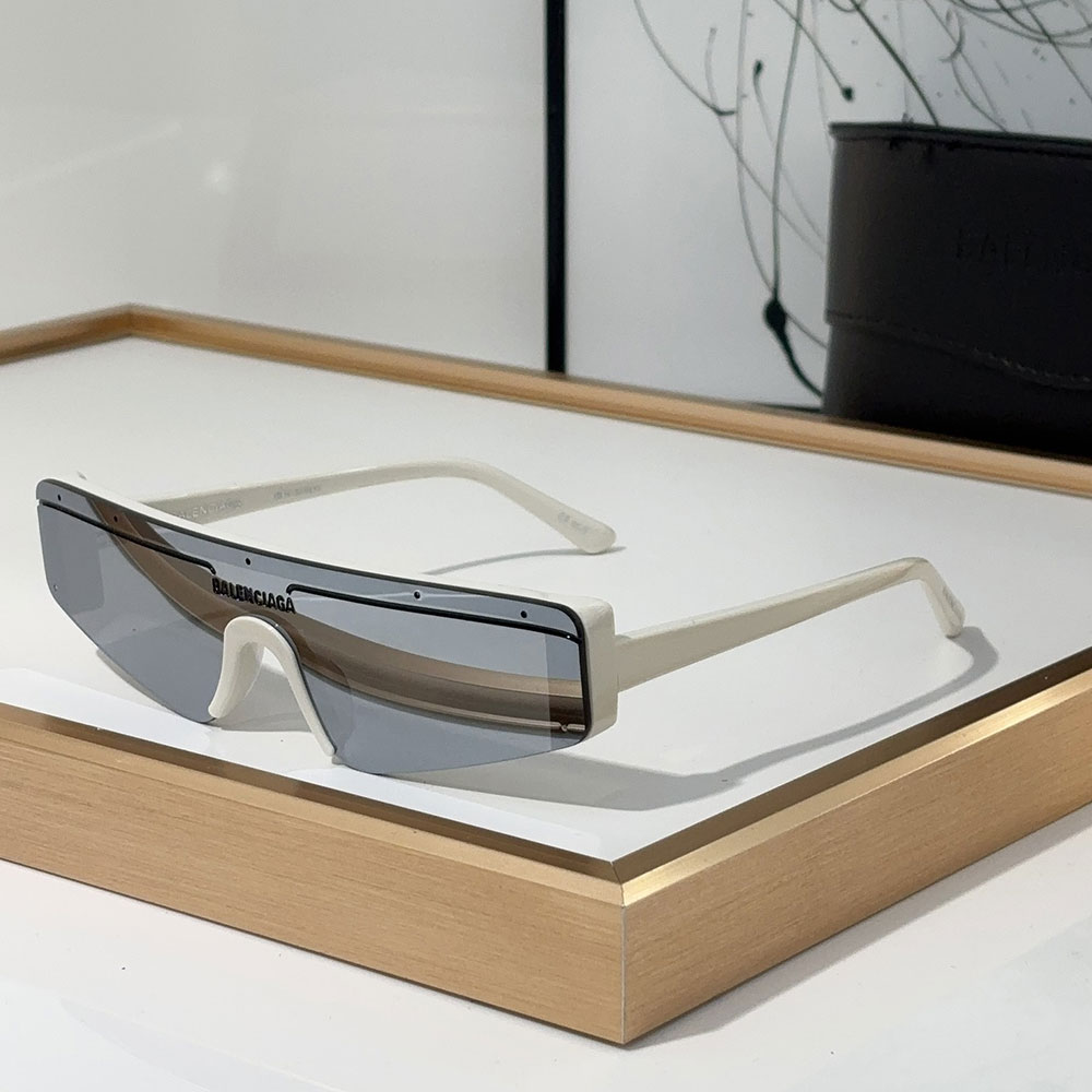 Balenciaga Mirror Logo  sunglasses Top quality （Replica）