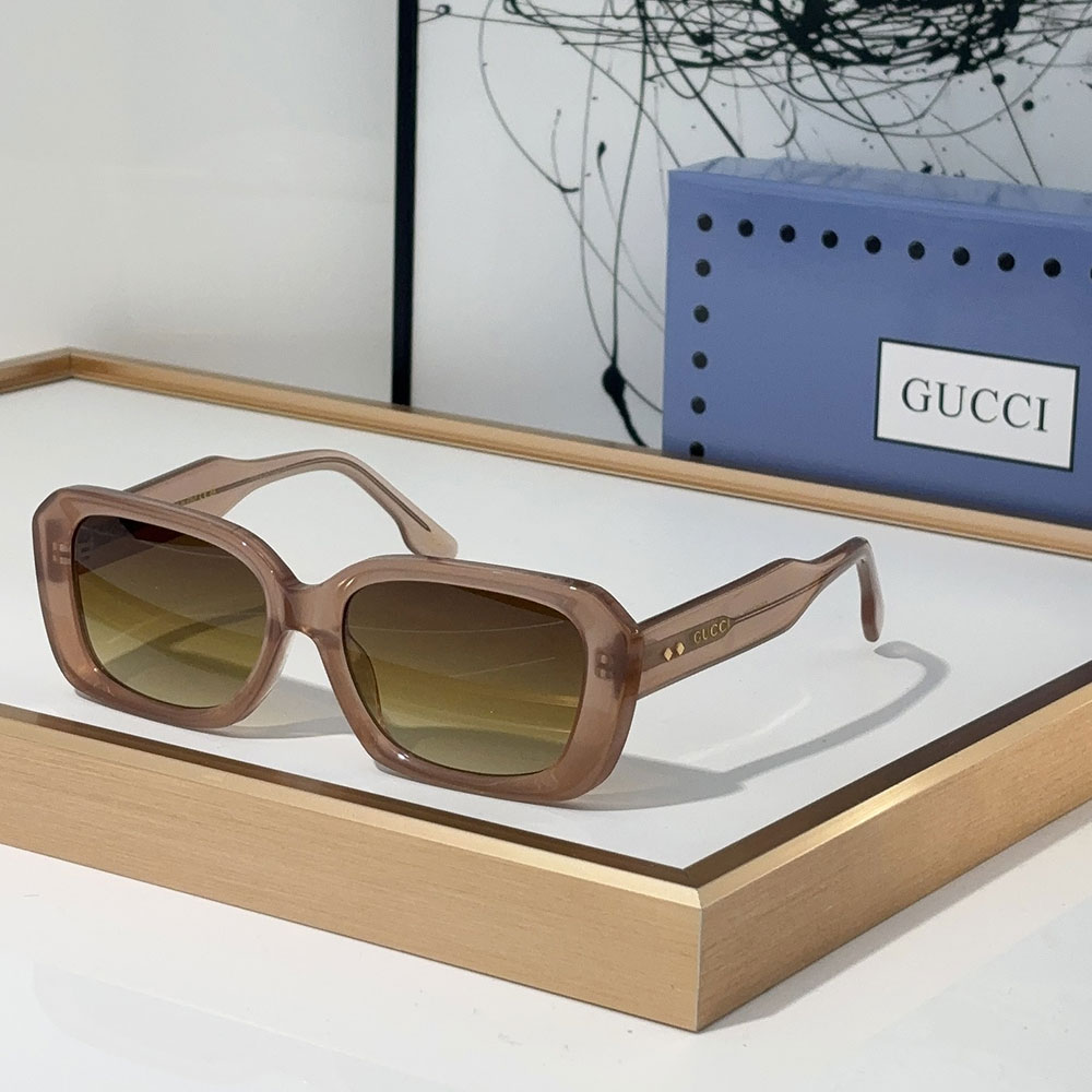 Gucci  Fashion mirror leg Logo  sunglasses Top quality （Replica）