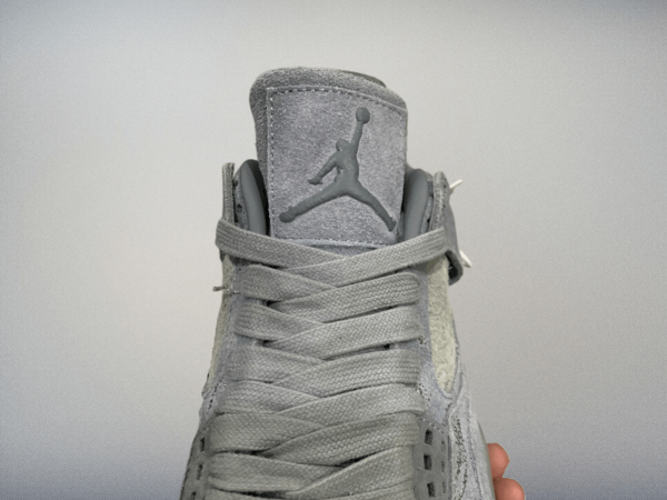 Jordan4 Retro “Kaws”(Replica)