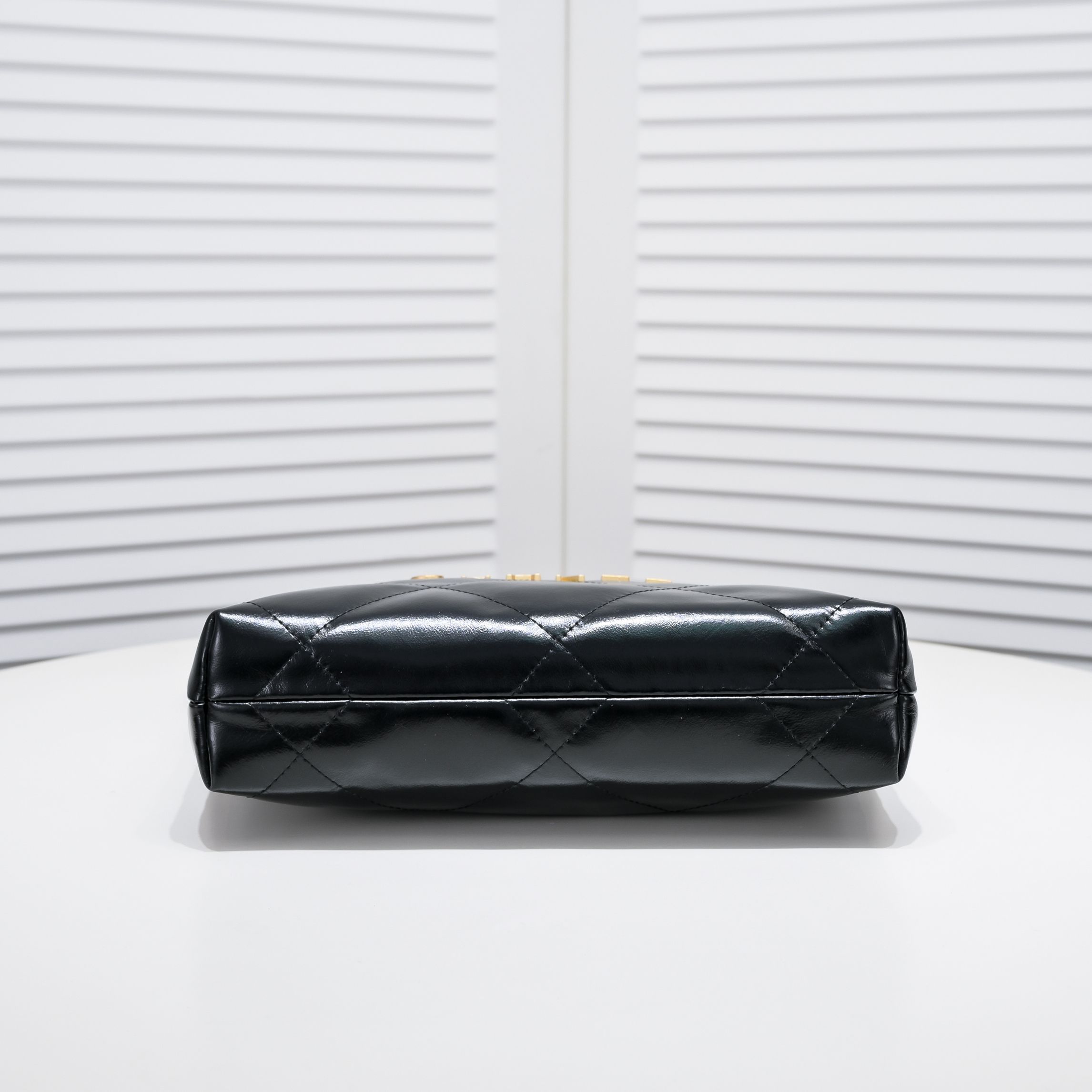 Chanel 22 Bag Pearl Bag Shoulder Bag Handbag