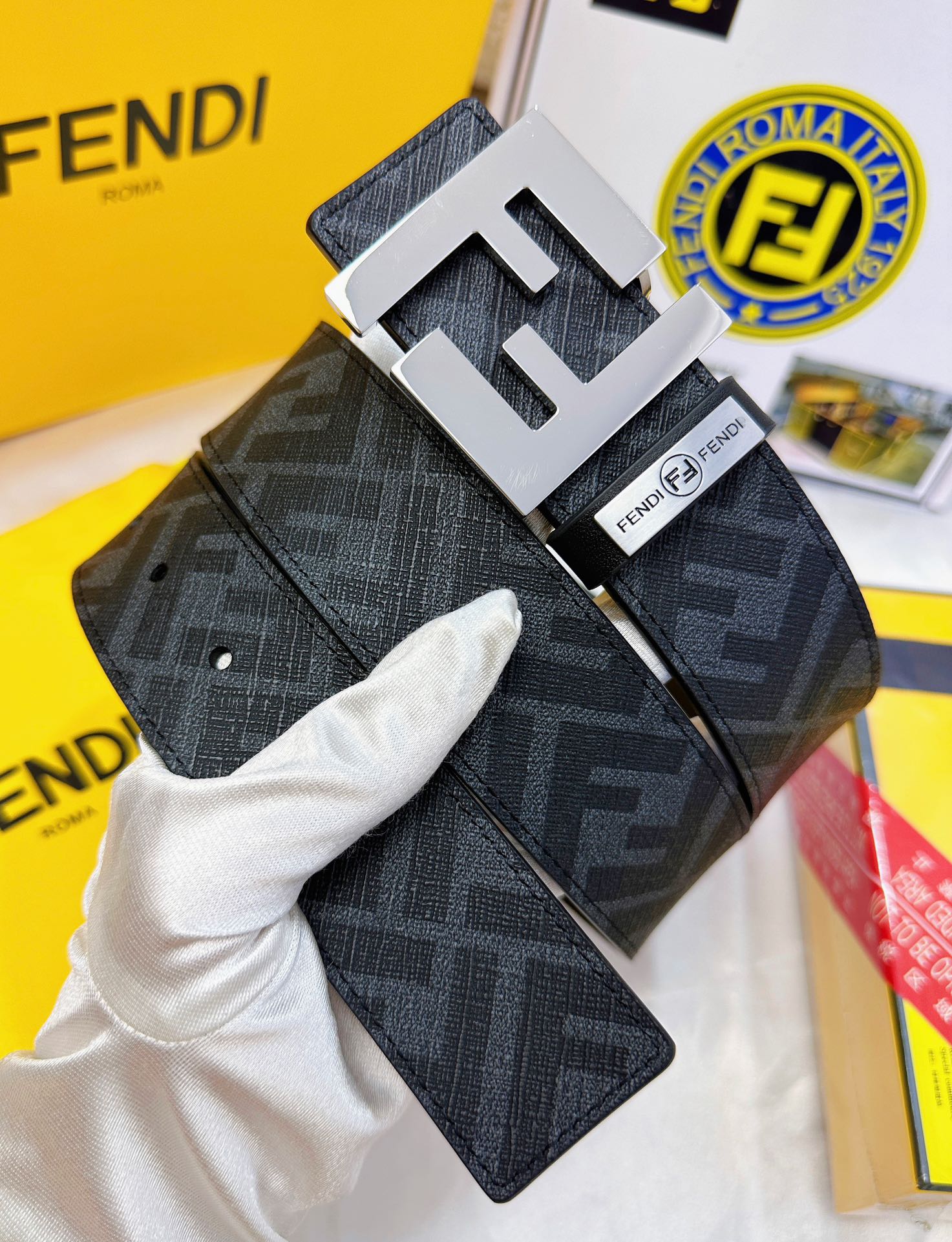 Fendi Leather Belts 1:1 Mirror Version