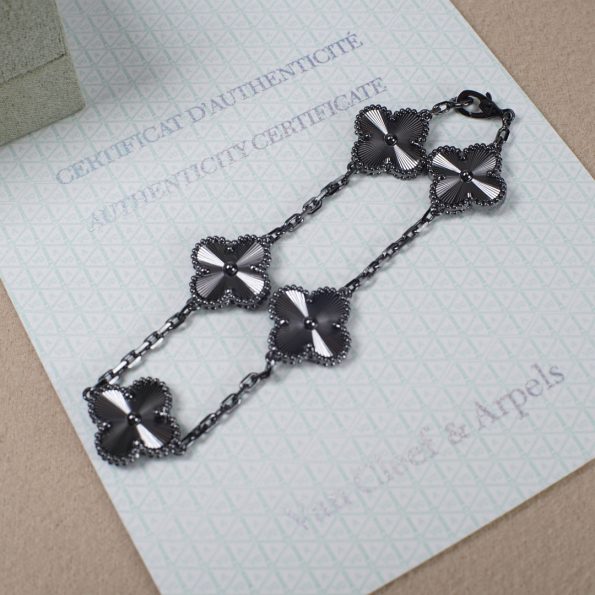 Van Cleef Bracelet Dupe, Black Clover Bracelet