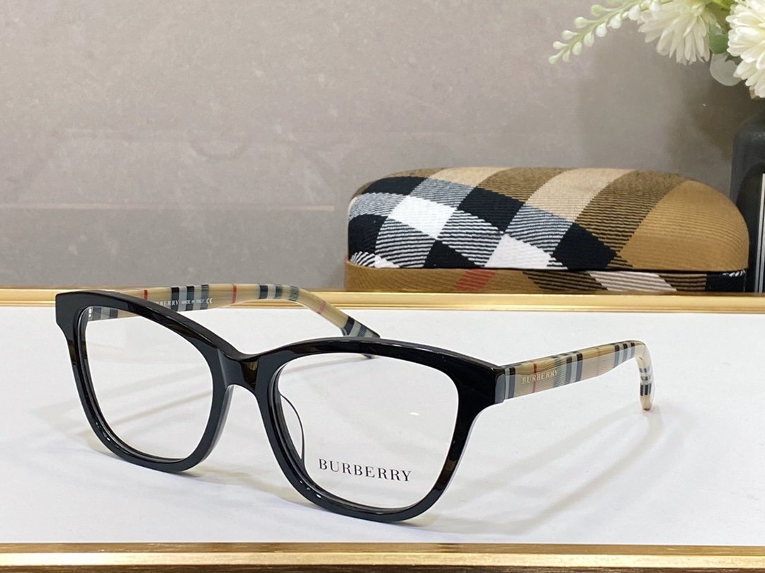 Burberry Sunglasses