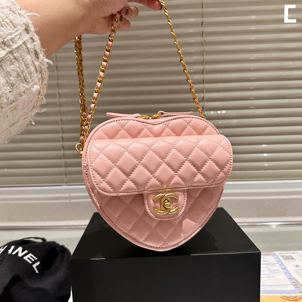 Chanel  Peach Pericardium Across The Body Bag (Replica）