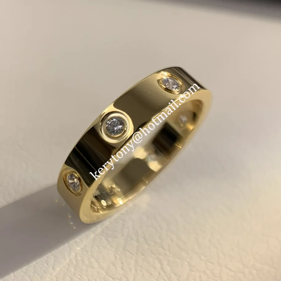 Replica Cartier Love Ring 18K Yellow Gold Ring With 8 Diamonds B4056200 For Ladies