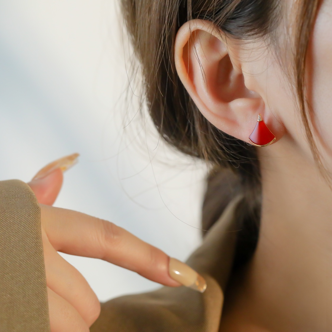 Bvlgari DIVAS' DREAM EARRINGS