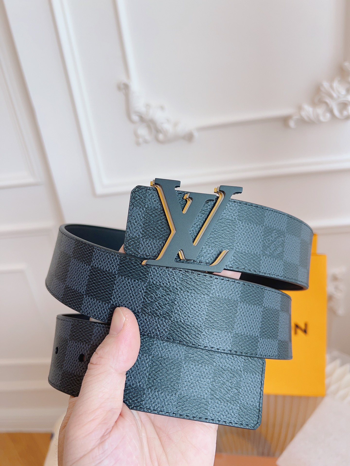 Louis Vuitton LV Leather Belts 1:1 Mirror Version