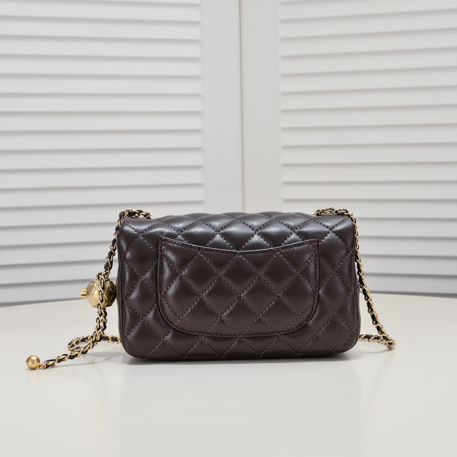 Chanel Cross Body Metal Ball Chain Shoulder Bag Handbag