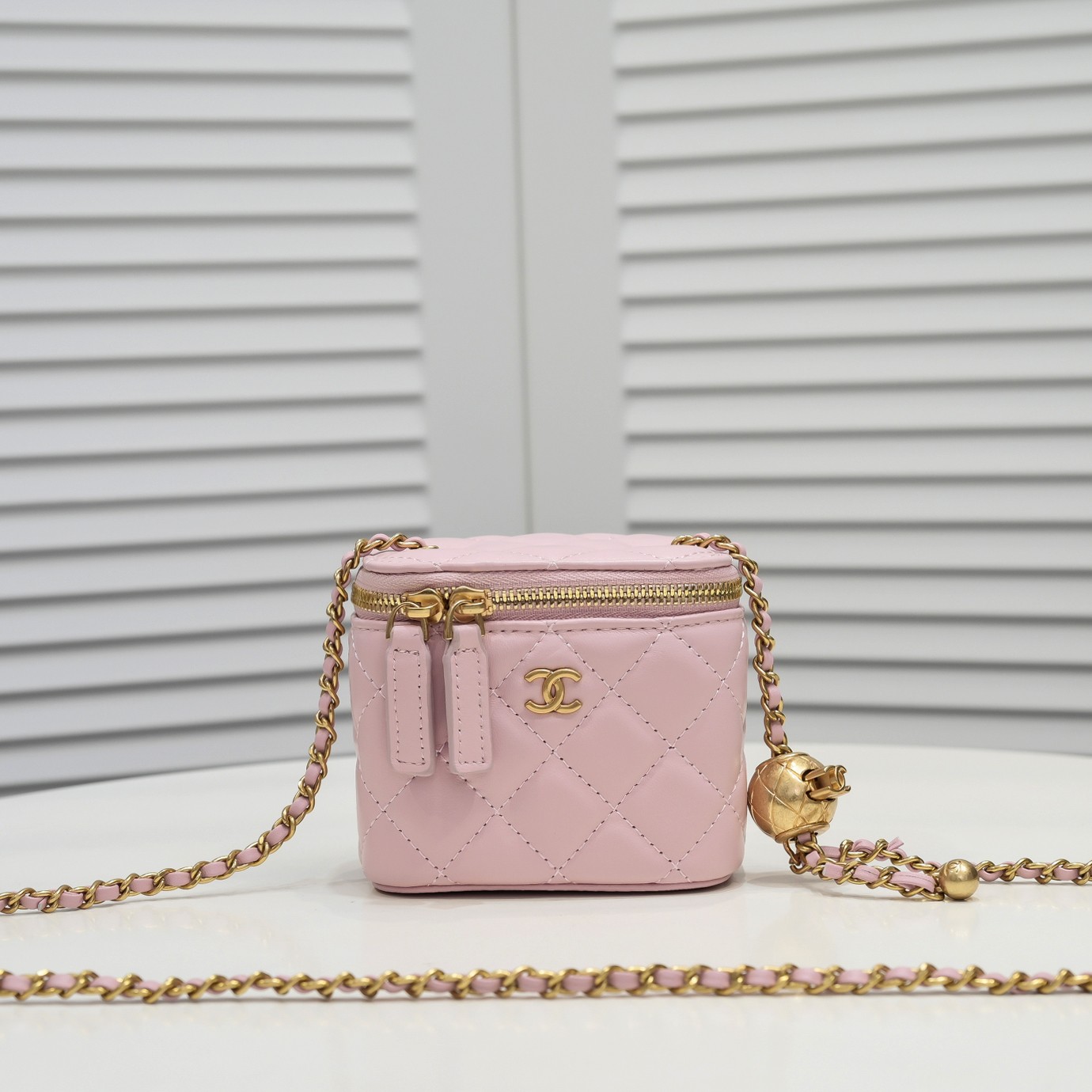 Chanel  Golden·Ball Makeup Box Bag Small Shoulder Bag Handbag