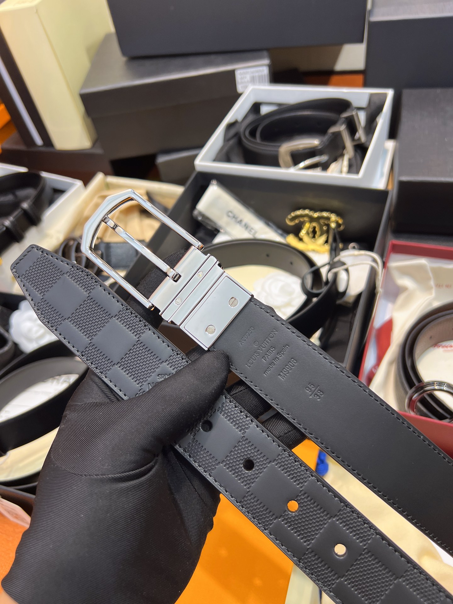 Louis Vuitton LV Leather Belts 1:1 Mirror Version