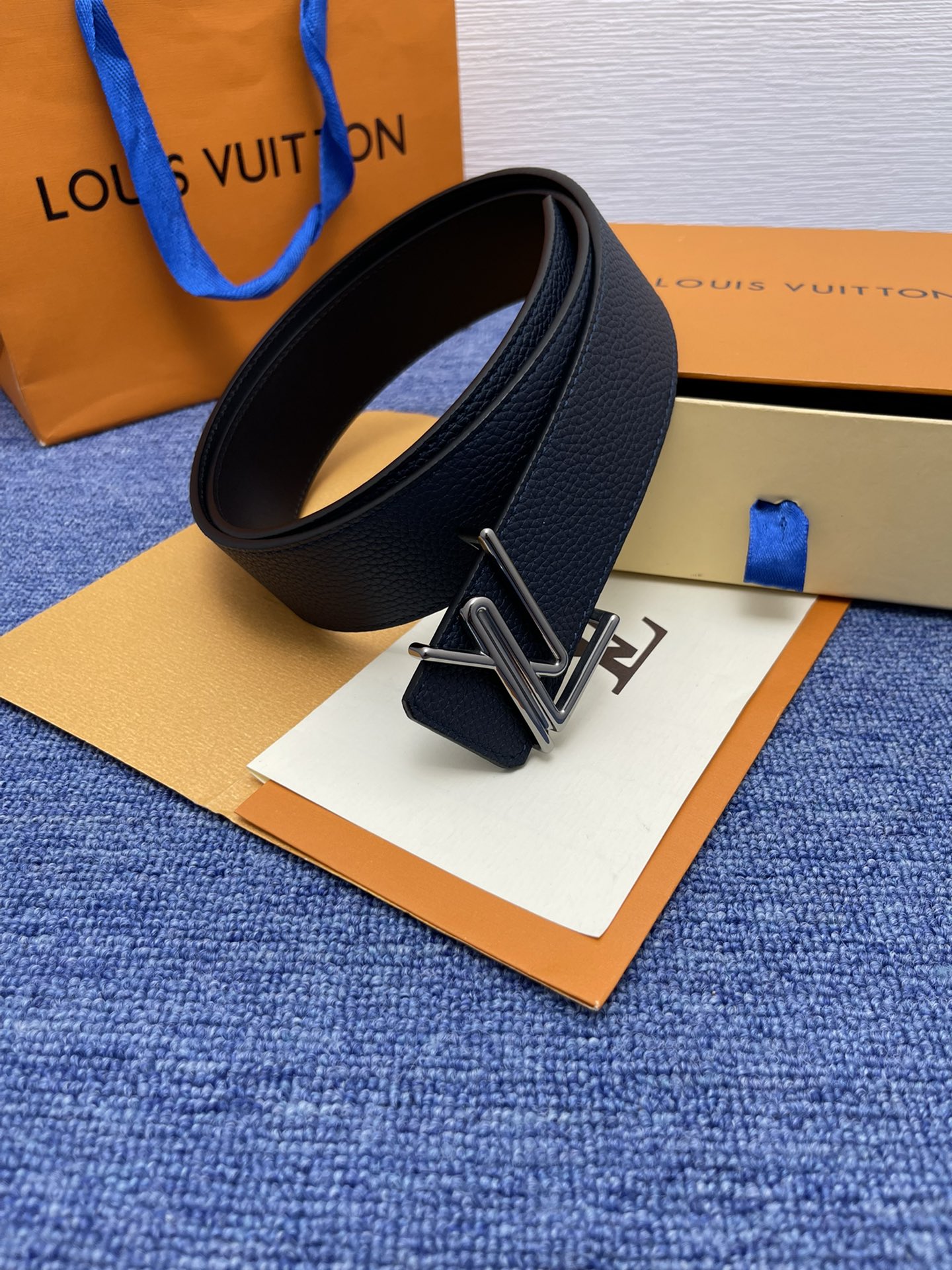 Louis Vuitton LV Leather Belts 1:1 Mirror Version