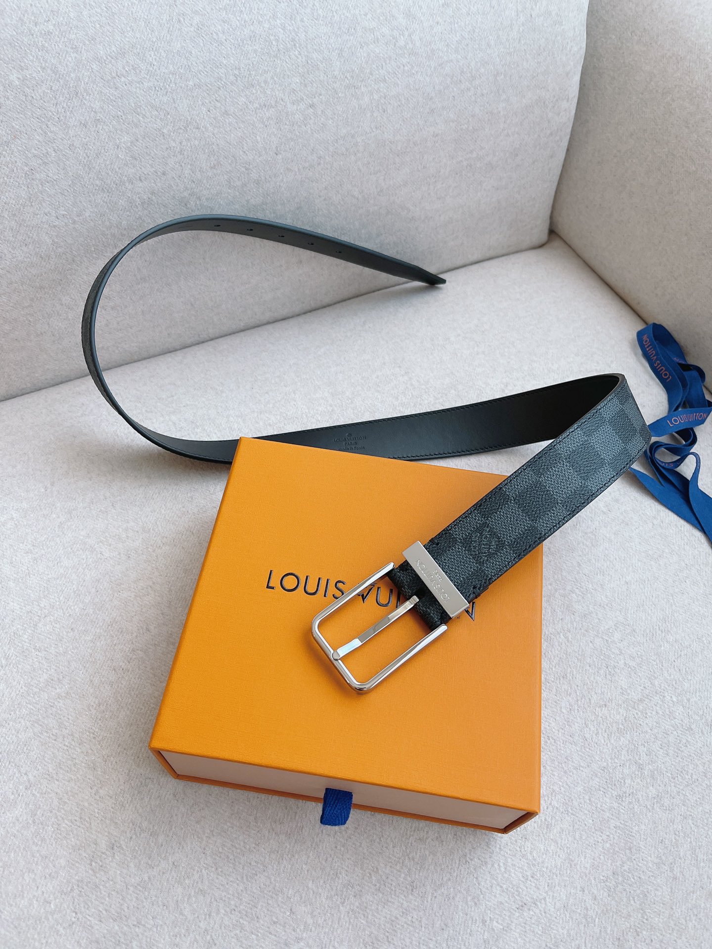 Louis Vuitton LV Leather Belts 1:1 Mirror Version