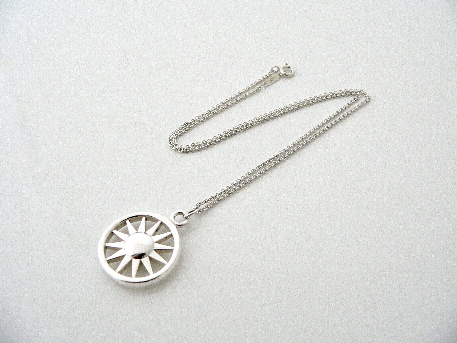 Tiffany & Co Sun Necklace Pendant Charm Chain Silver Gift Nature Summer Love Art