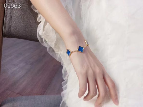 Van Cleef Clover Bracelet Dupe, Blue Clover Bracelet