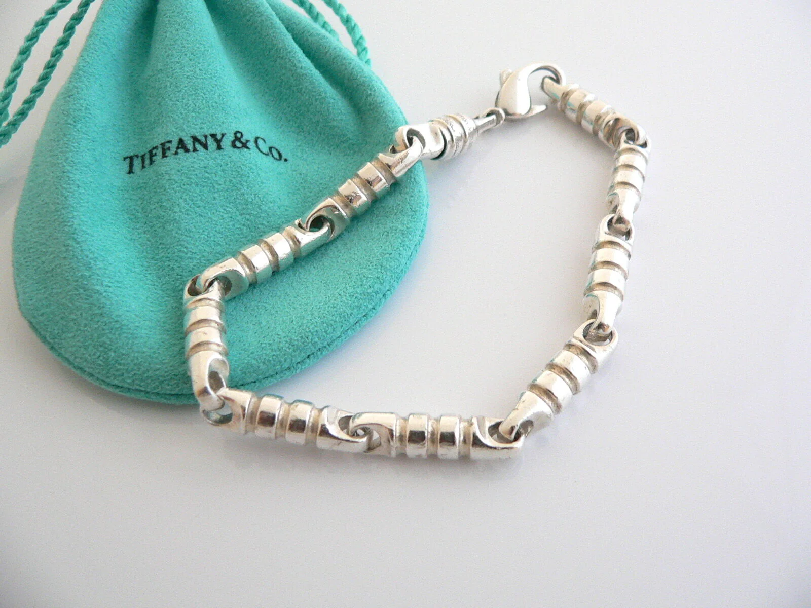 Tiffany & Co Link Bracelet Picasso Groove 8 Inch Chain Love Gift Pouch T and Co