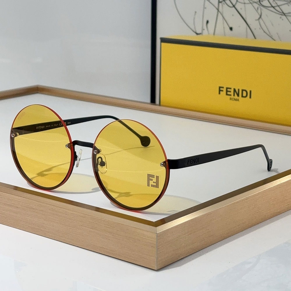 Fendi  Lightweight Round Sunglasses Top quality （Replica）