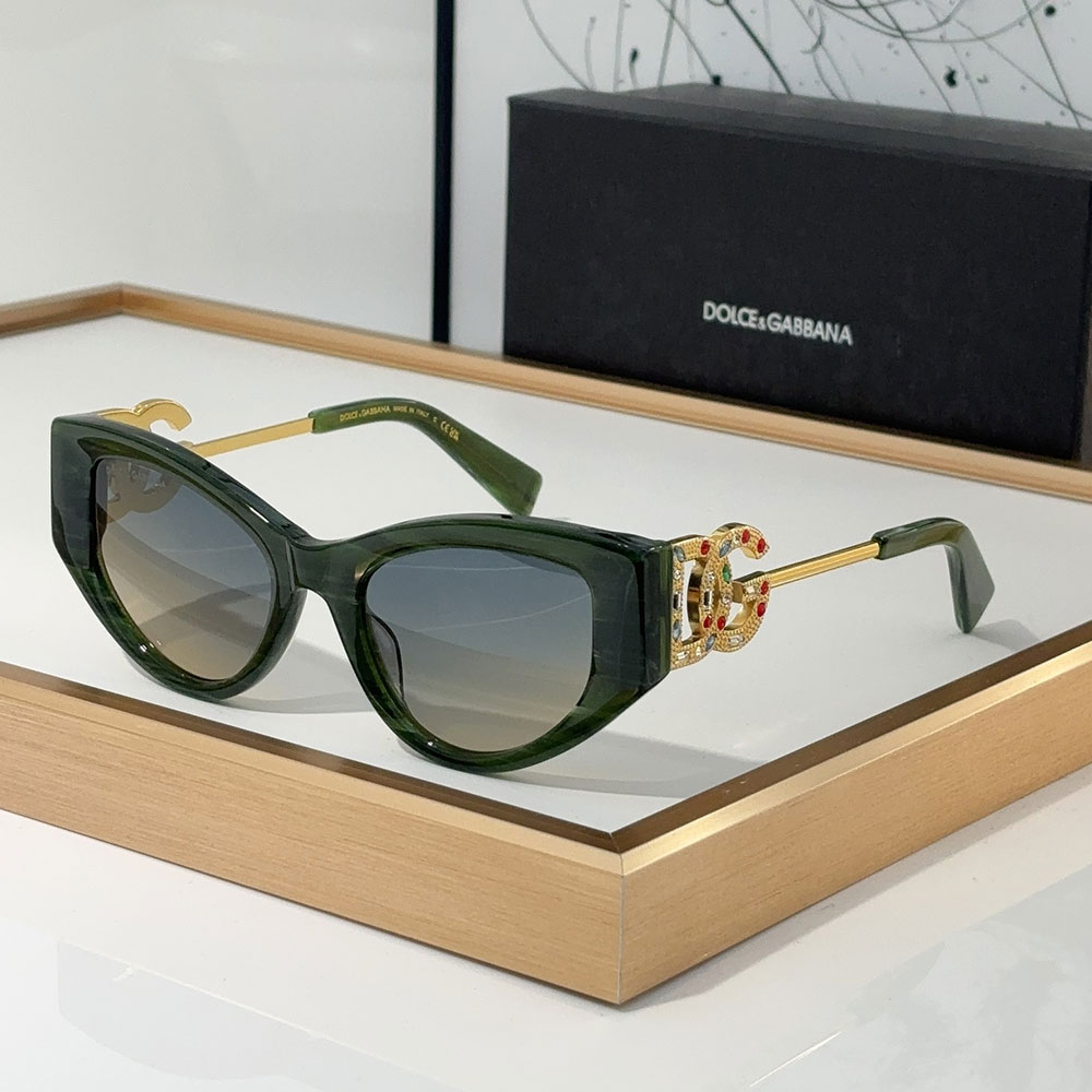 DOLCE & GABBAN DG Large Logo With Metal Mirror legs Sunglasses Top quality （Replica）