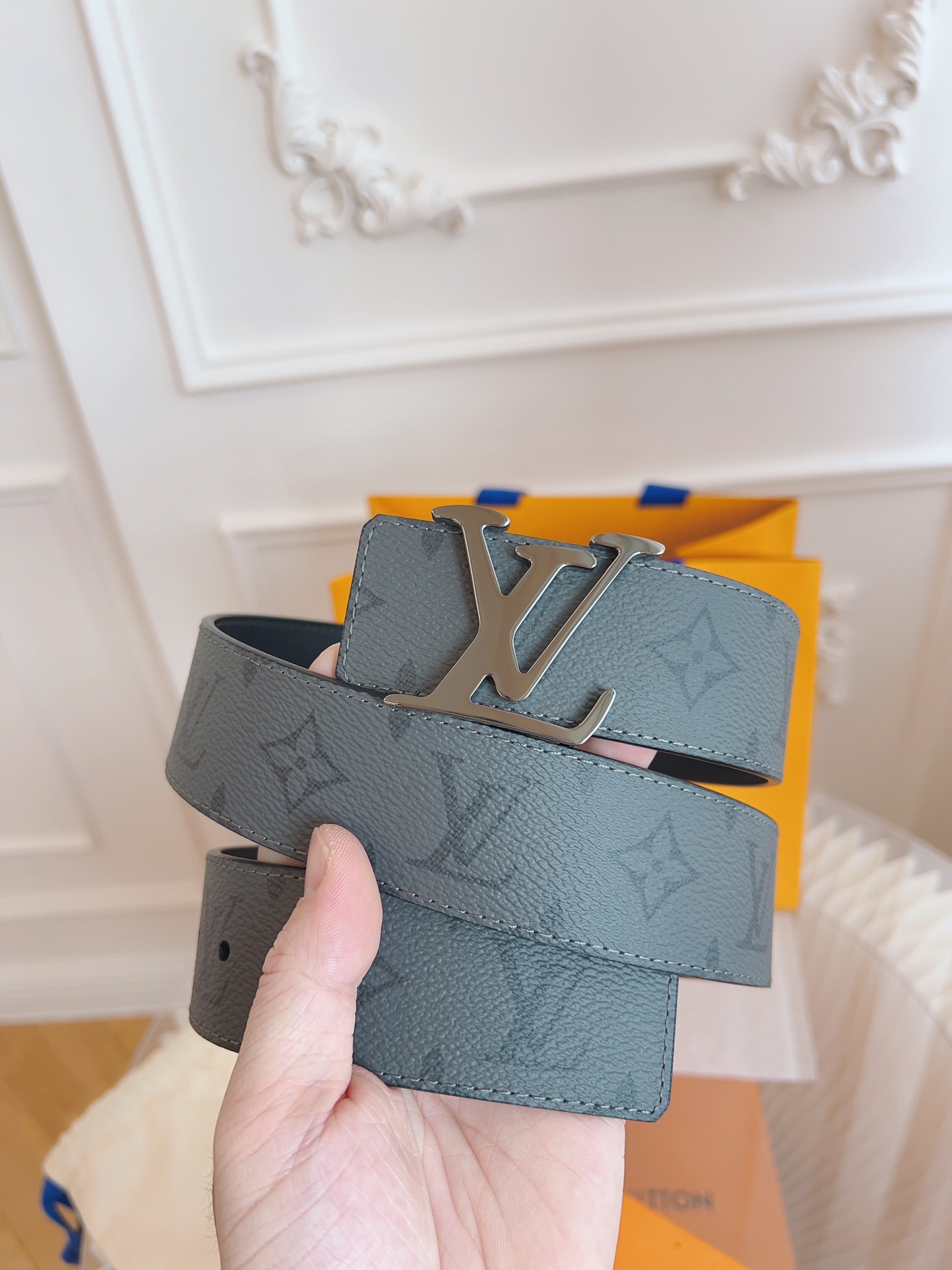 Louis Vuitton LV Leather Belts 1:1 Mirror Version
