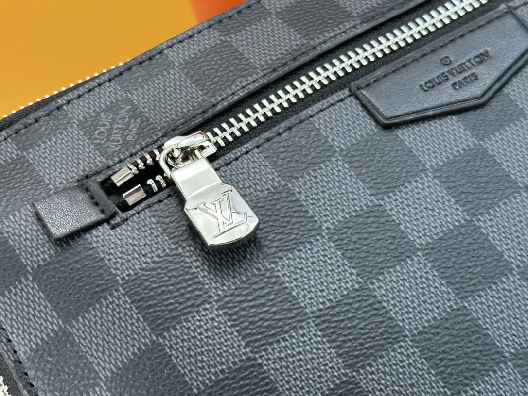 Louis Vuitton Pochette Jour Monogram Eclipse M82080 Clutch Bag Handbag