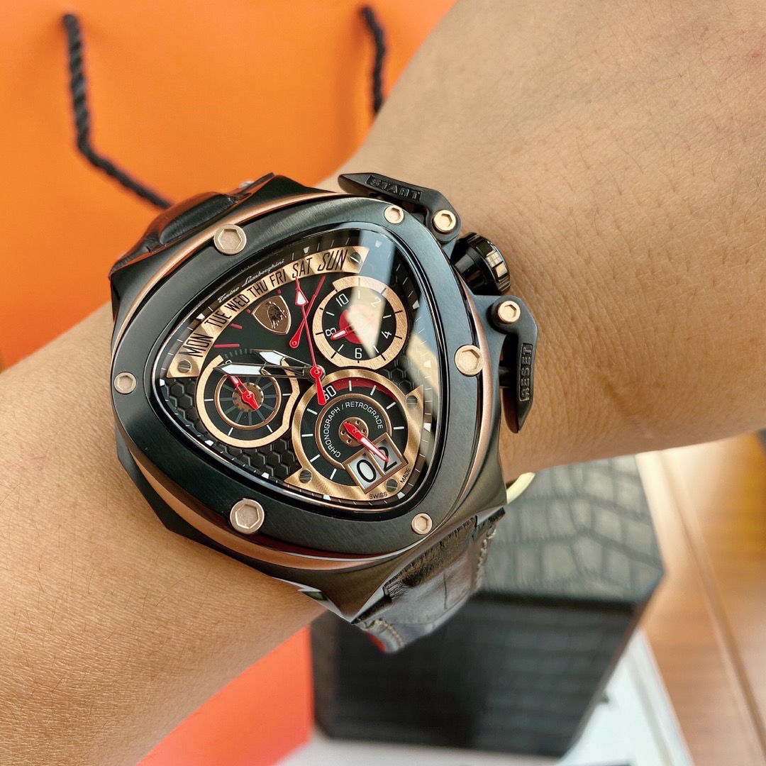 Tonino Lamborghini New Spyder Chronograph Black / Gold