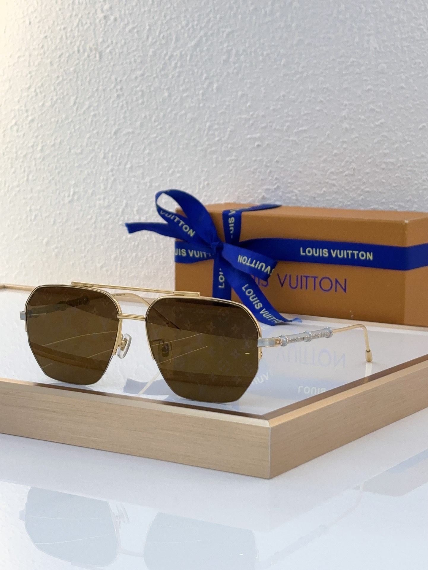 Louis Vuitton LV Sunglasses