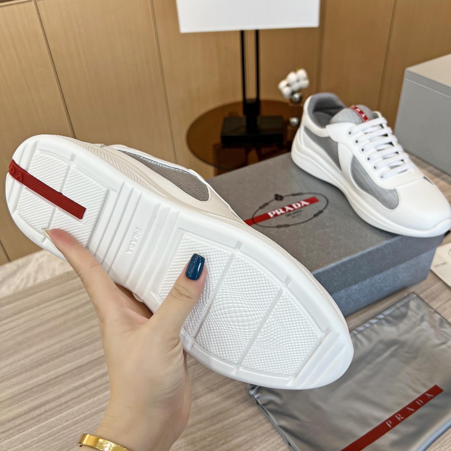 Prada Sneakers Shoes (Replica)