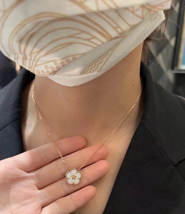 Van Cleef Plum Bossom Necklace Dupe, Rose Gold