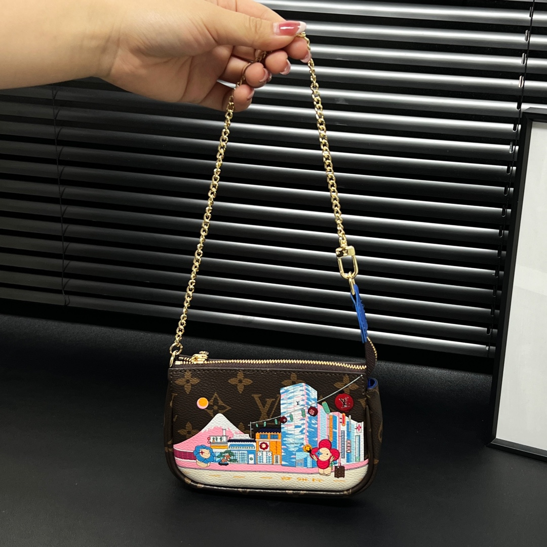 Louis Vuitton Multi Pochette Accessories Mini Bag Purse