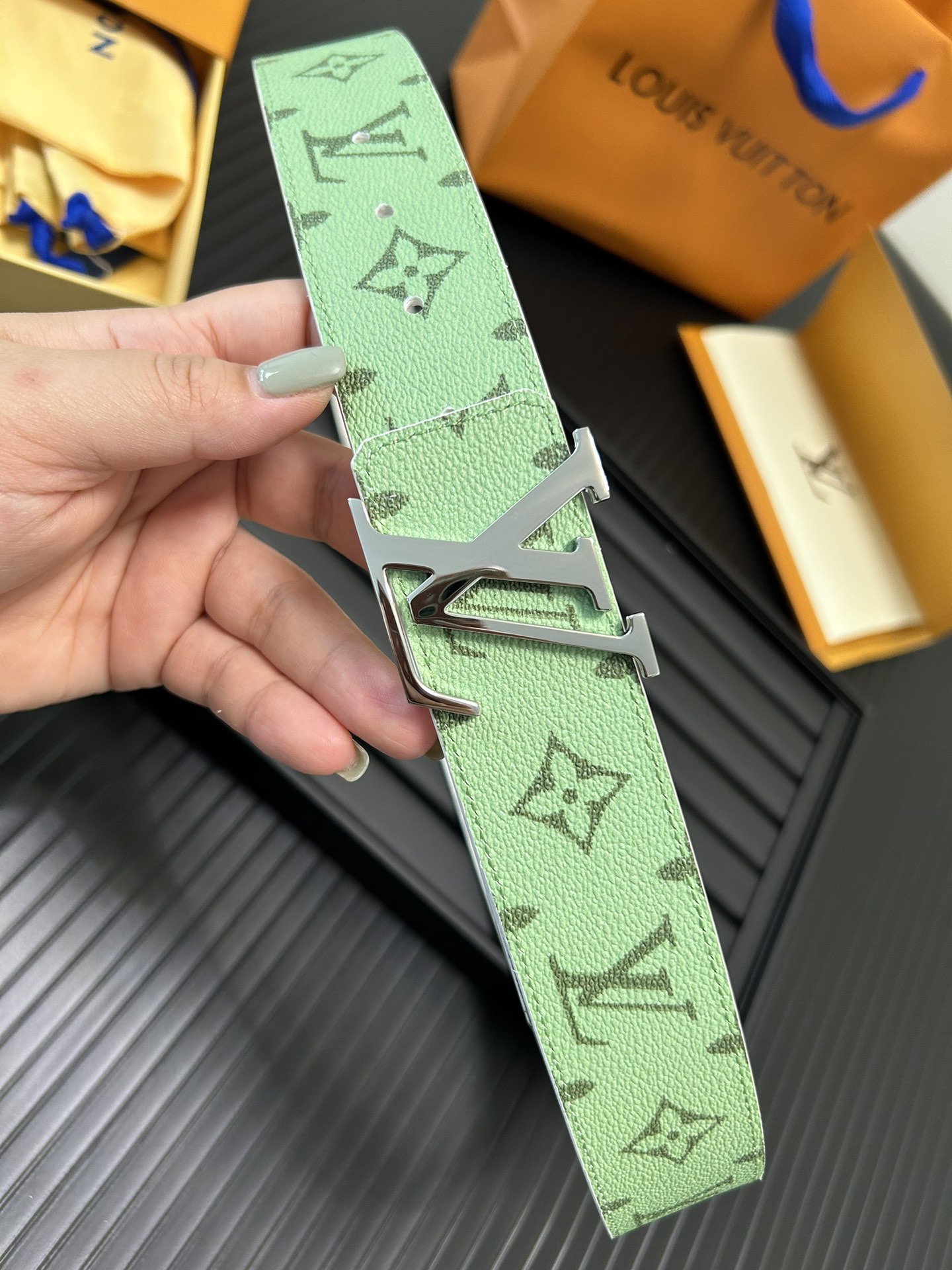 Louis Vuitton LV Leather Belts 1:1 Mirror Version