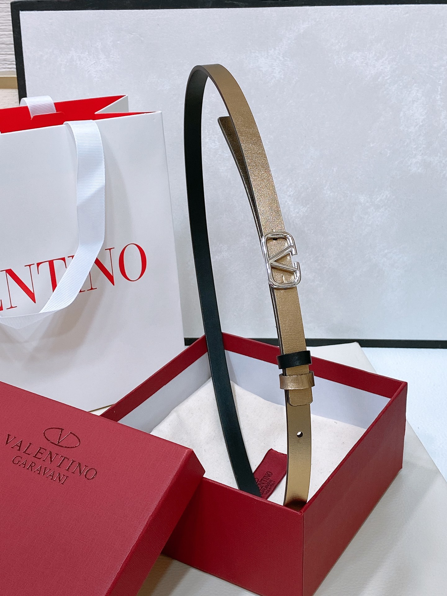 Valentino Leather Belts 1:1 Mirror Version