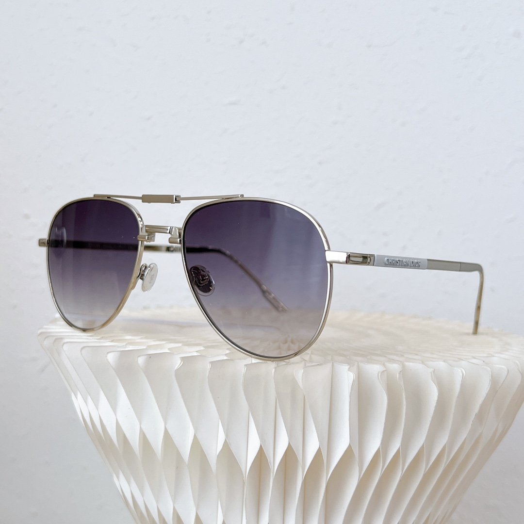 Dior Metal Frame Sunglasses Top Quality (Replica）